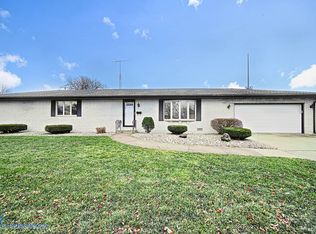 304 S Walnut St, Manteno, IL 60950