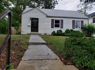 1941 Griffith Rd, Falls Church, VA 22043