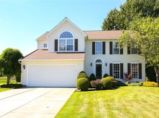 6912 Kimberly Dr, Lockport, NY 14094