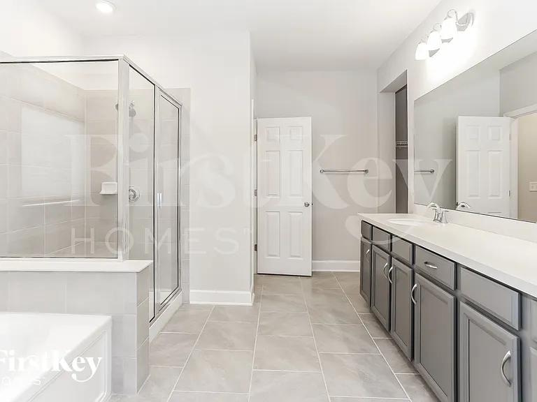 12069 Bridgehampton Rd — Photo 10