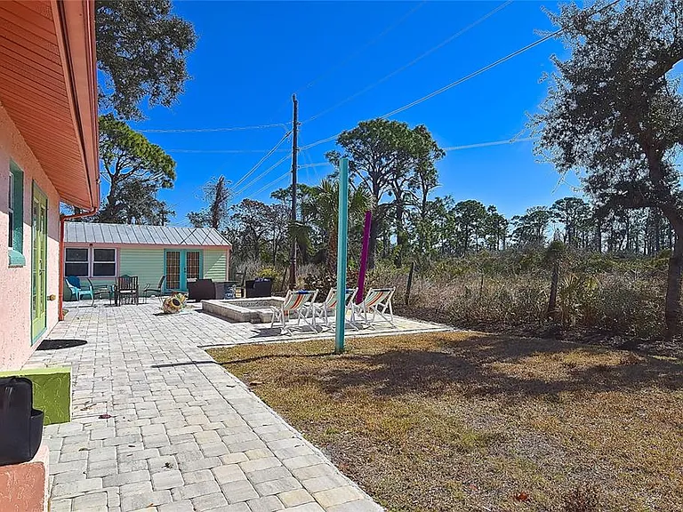 7037 Duke St — Photo 27