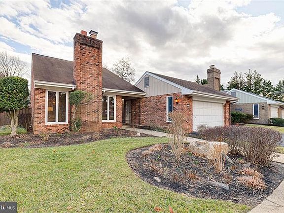 2nd image of 2836 Oakton Manor Ct