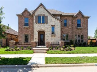 1003 Crystal Oak Ln, Arlington, TX 76005
