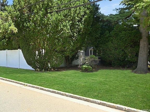5th image of 635 Whittier Street