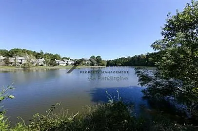 4101 Five Oaks Dr #26 — Photo 17