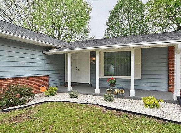 2nd image of 2810 Sussex Dr
