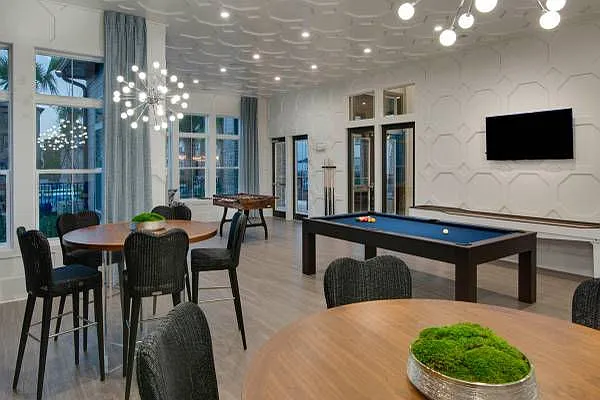 Residences at Lake Park — Photo 19