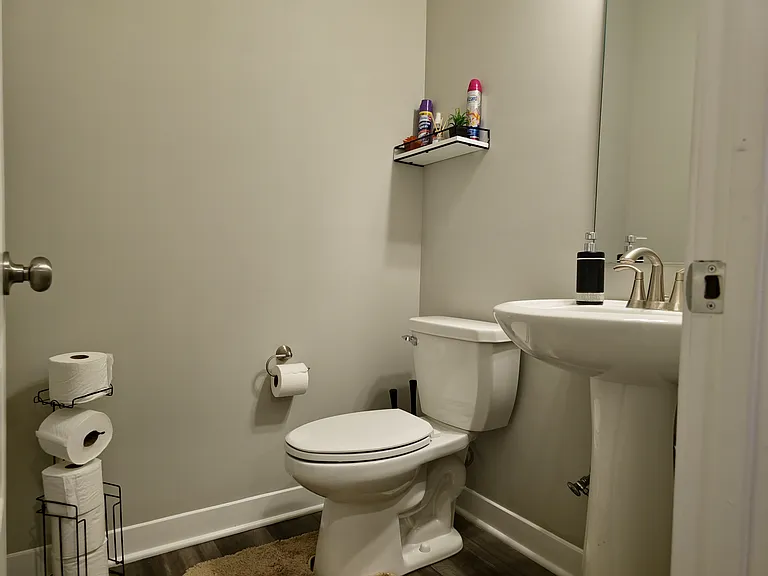 3131 Kent Dr — Photo 10