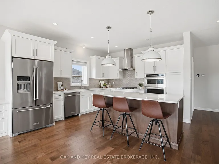 11 Bowman Dr — Photo 11