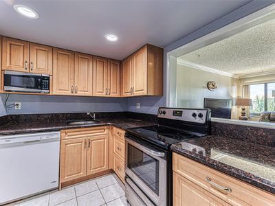 3710 N Pine Island Road #316, Fort Lauderdale, FL, 33351