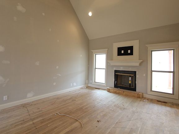 5th image of 602 Montrose Dr #315-lot 315