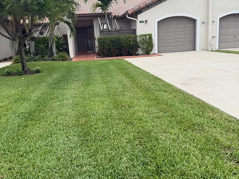 11339 SW 86th Ln — Photo 1
