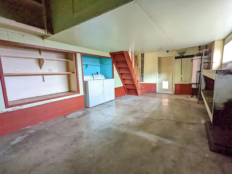 3170 University St — Photo 20