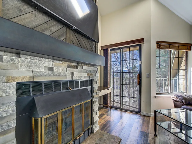 4705 Spine Rd #1-C — Photo 1