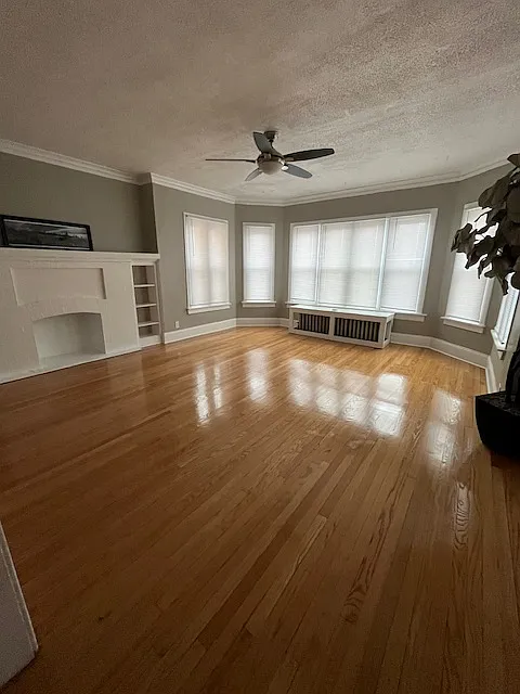Building Photo - 7721 S Hermitage Ave #3