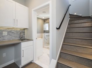 4811 Ogle St, Philadelphia, PA 19127