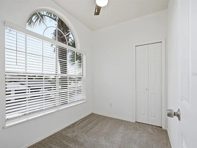 1612 Columbia Arms Cir #237 — Photo 10