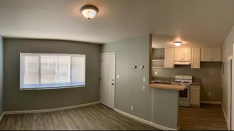 3531 Farquhar Ave #3 — Photo 2