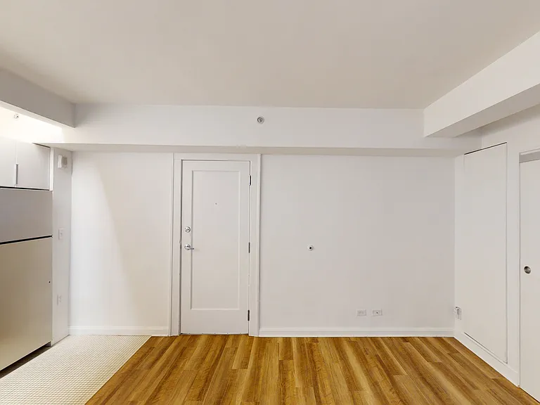 Dining/Living room