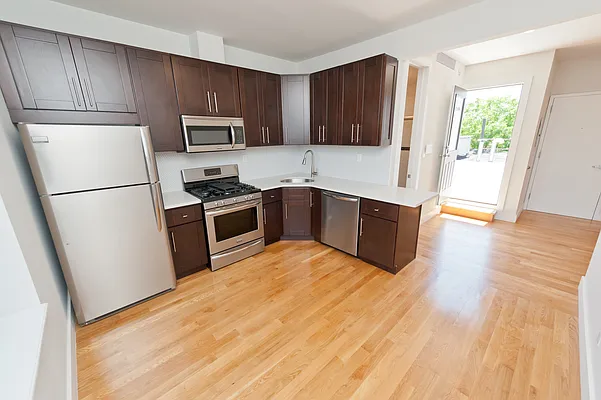 Rented by Compass | media 3