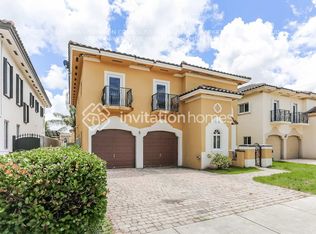 15650 SW 13th Ter, Miami, FL 33194