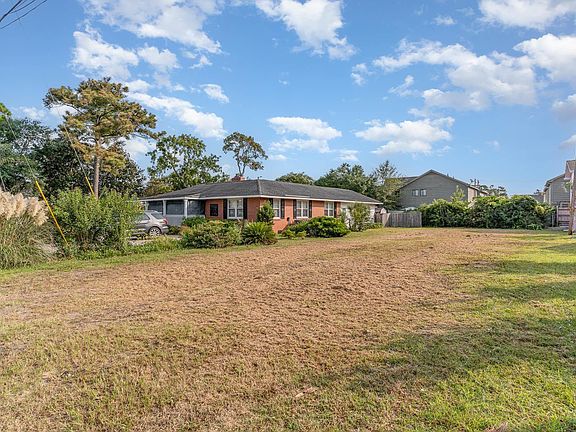 5th image of 710 12th Ave. S Lot 12