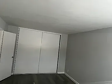 9919 De Soto — Photo 17