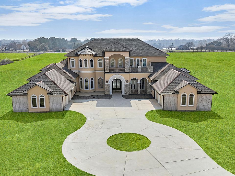 1st image of 21808 Turkey Creek Dr