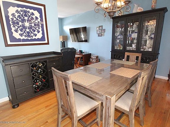 5th image of 41 Grasmere Ave