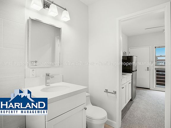 3rd image of 1012-1026 A Ave #1022B