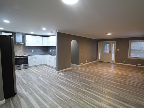 5th image of 1234 S Cullen Ave