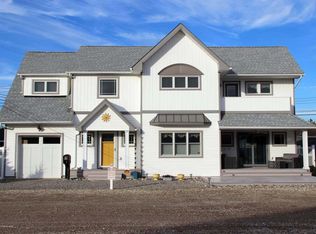 6 Holiday Rd, Ortley Beach, NJ 08751