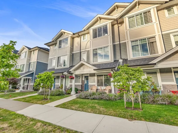 19483 74th Ave #19, Surrey, BC V4N 6V7