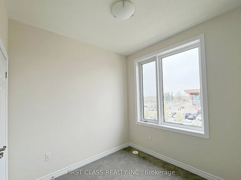 33 Mumbai Dr — Photo 13