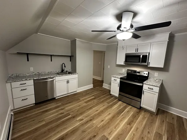 213 Pine St #3, Gardner, MA 01440