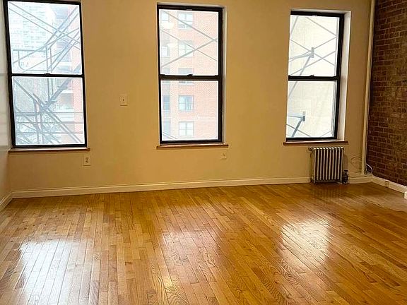 2nd image of 200 W 94th St #4EE