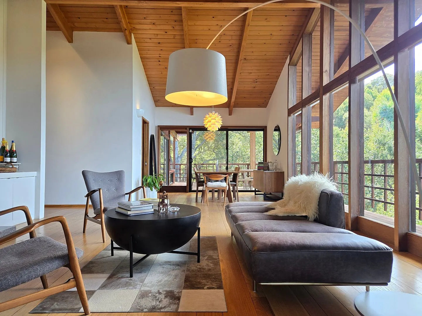 Resort Living, Stunning Home, Private Estate, Beatiful Views! — Photo 3