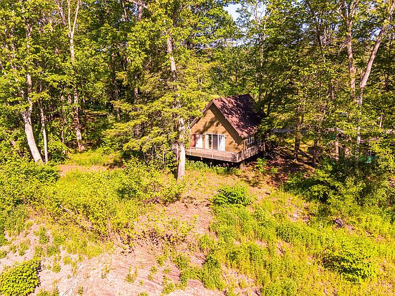 2nd image of 57 Roberts Grove Rd