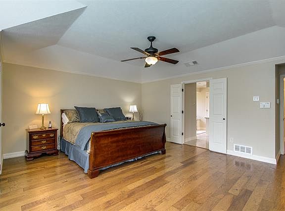 4th image of 4217 Bretton Bay Ln
