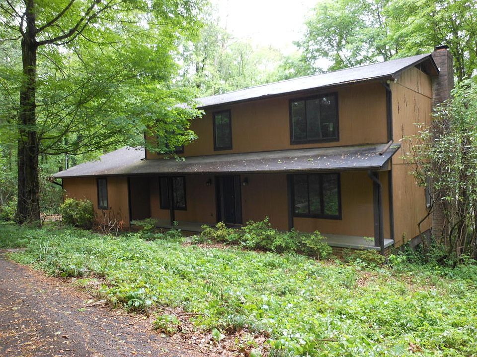 1st image of 2520 Craghead Ln