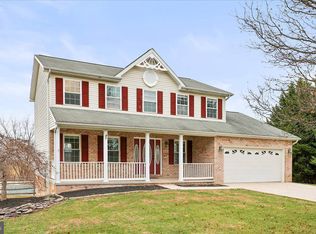 6475 Pamadeva Rd, Hanover, PA 17331