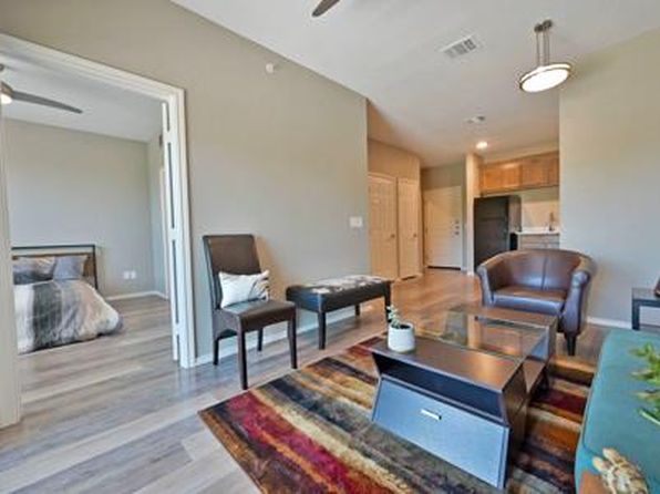 1103 N State Highway 121 #103, Bonham, TX 75418 – 1-bedroom rental in Bonham