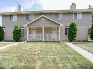 4043 Charleston Rd, Matteson, IL 60443