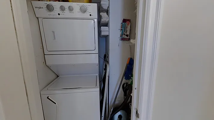 Sold by JB Mac Real Estate Inc. | media 23