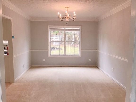 5th image of 2650 Woodbine Hill Way
