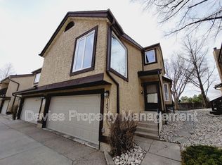 14934 43rd Ave NW, Edmonton, AB T6H5S1