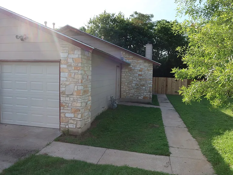 9607 Aberdeen Way #B — Photo 28