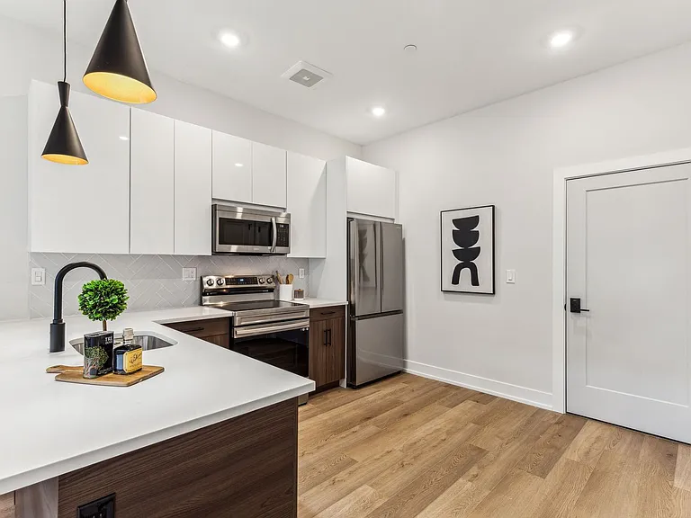 The Weston — Photo 173