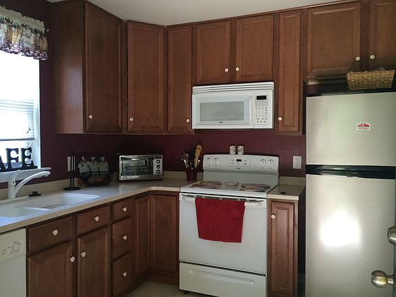 Kitchen from entrance