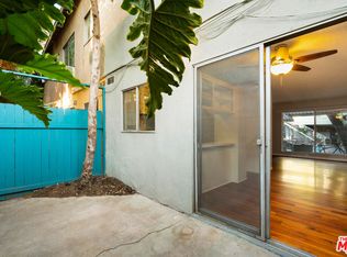941 N San Vicente Blvd APT 5, West Hollywood, CA 90069